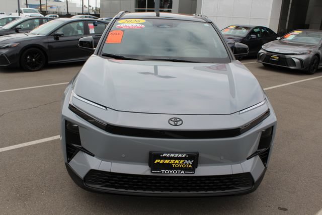 Certified 2026 Toyota C-HR AWD/4WD image 3