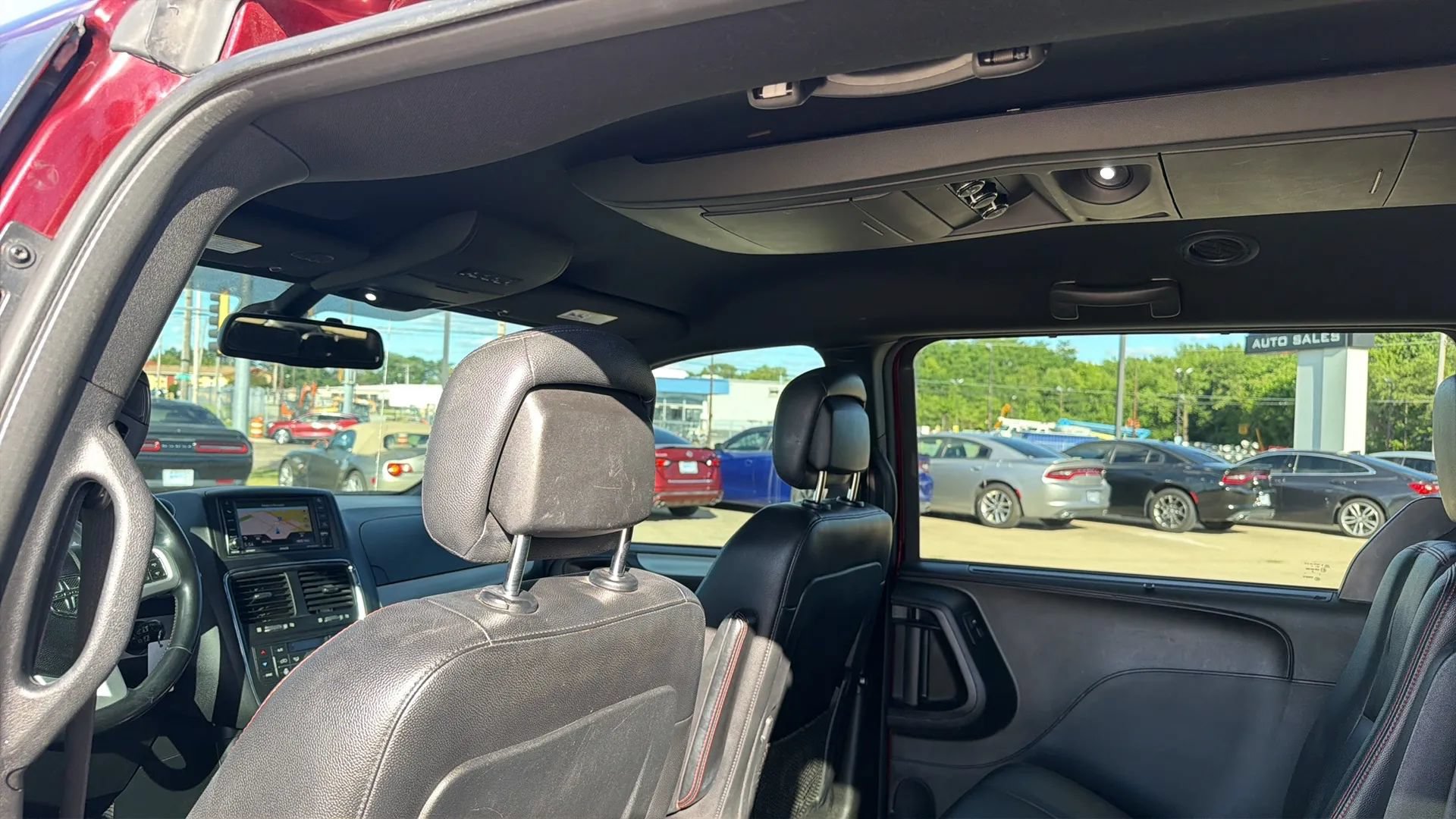 Used 2020 Dodge Grand Caravan GT FWD image 49