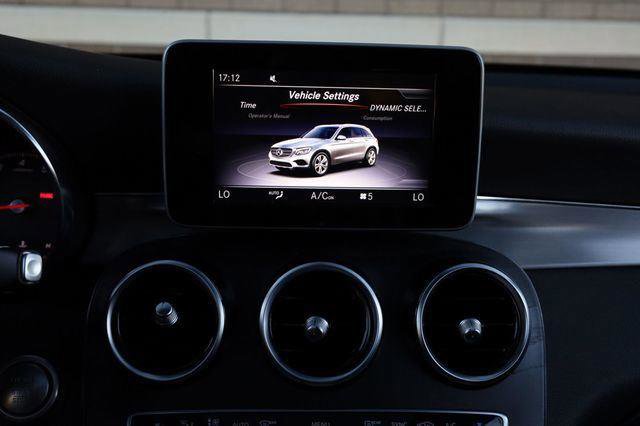 Used 2019 Mercedes-Benz GLC 300 4MATIC image 35