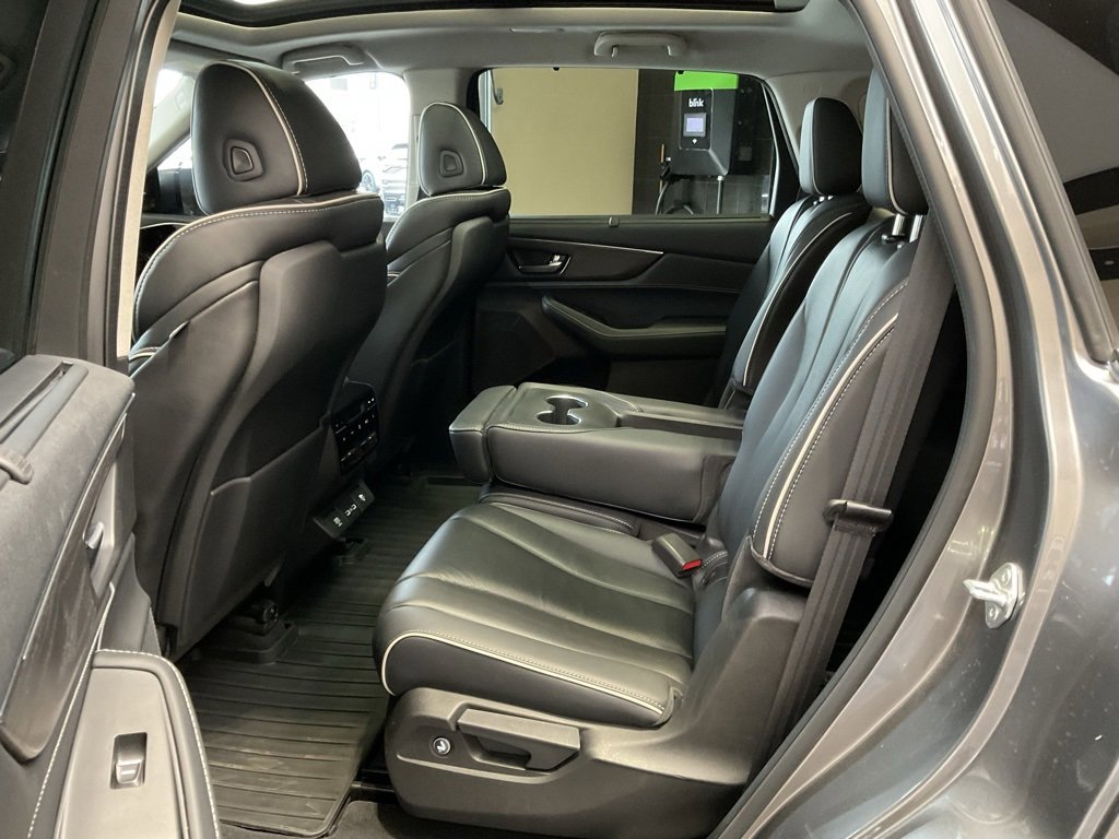 Certified 2023 Acura MDX SH-AWD w/ Advance Package image 25