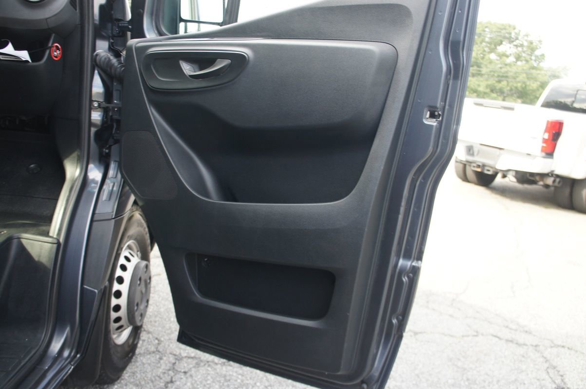 Used 2019 Mercedes-Benz Sprinter 170 image 18