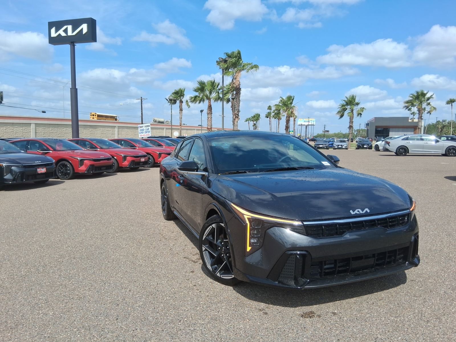 New 2026 Kia K4 GT-Line