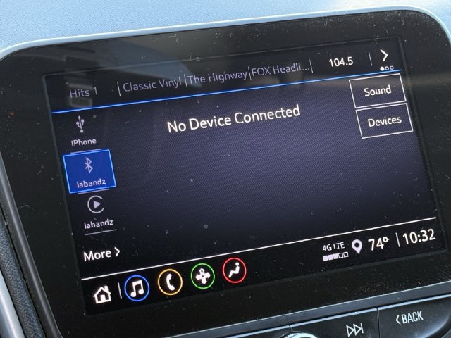 Used 2022 Chevrolet Malibu LT FWD image 19