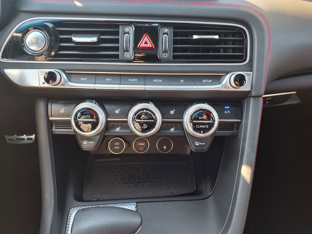 Used 2023 Genesis G70 3.3T w/ Sport Prestige Package RWD image 26