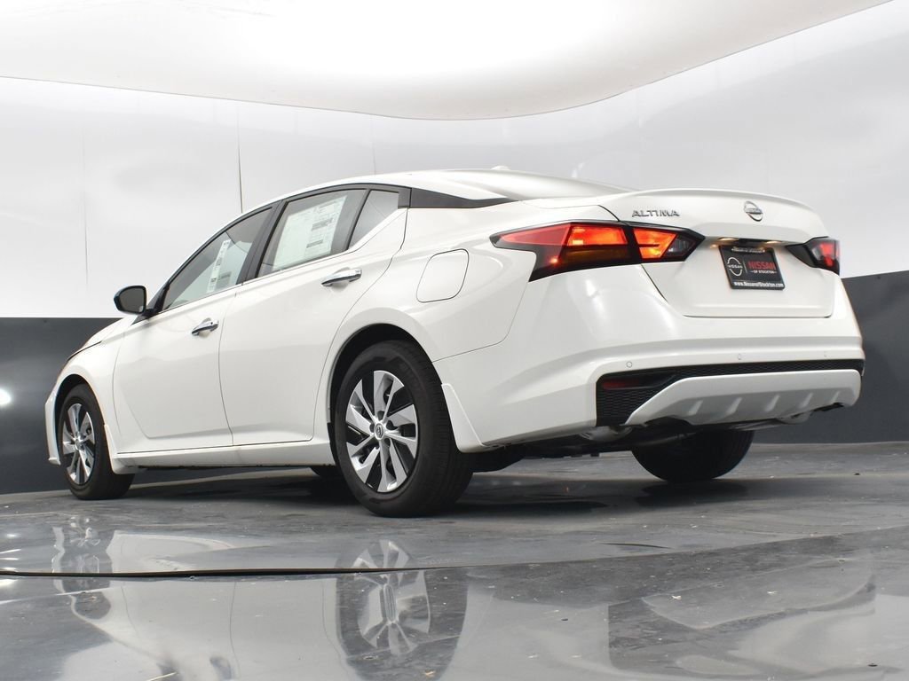 New 2025 Nissan Altima 2.5 S image 39