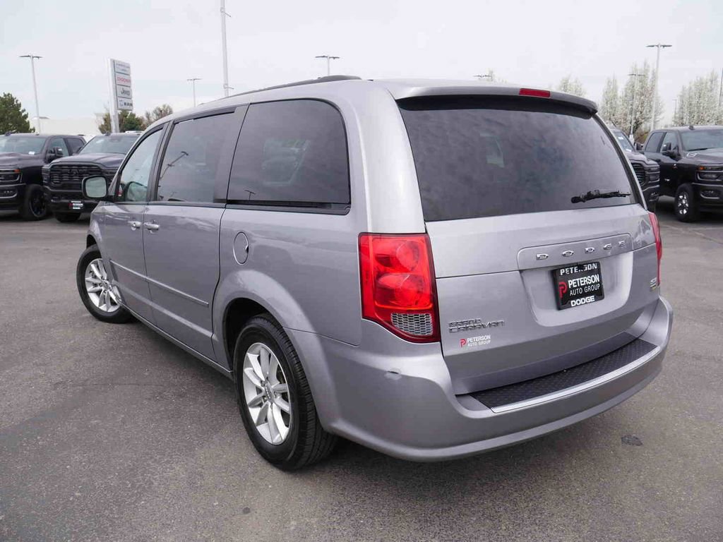 Used 2015 Dodge Grand Caravan SXT image 16
