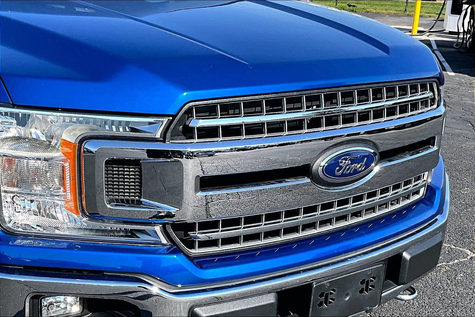 Used 2018 Ford F150 XLT w/ Equipment Group 302A Luxury AWD/4WD image 31