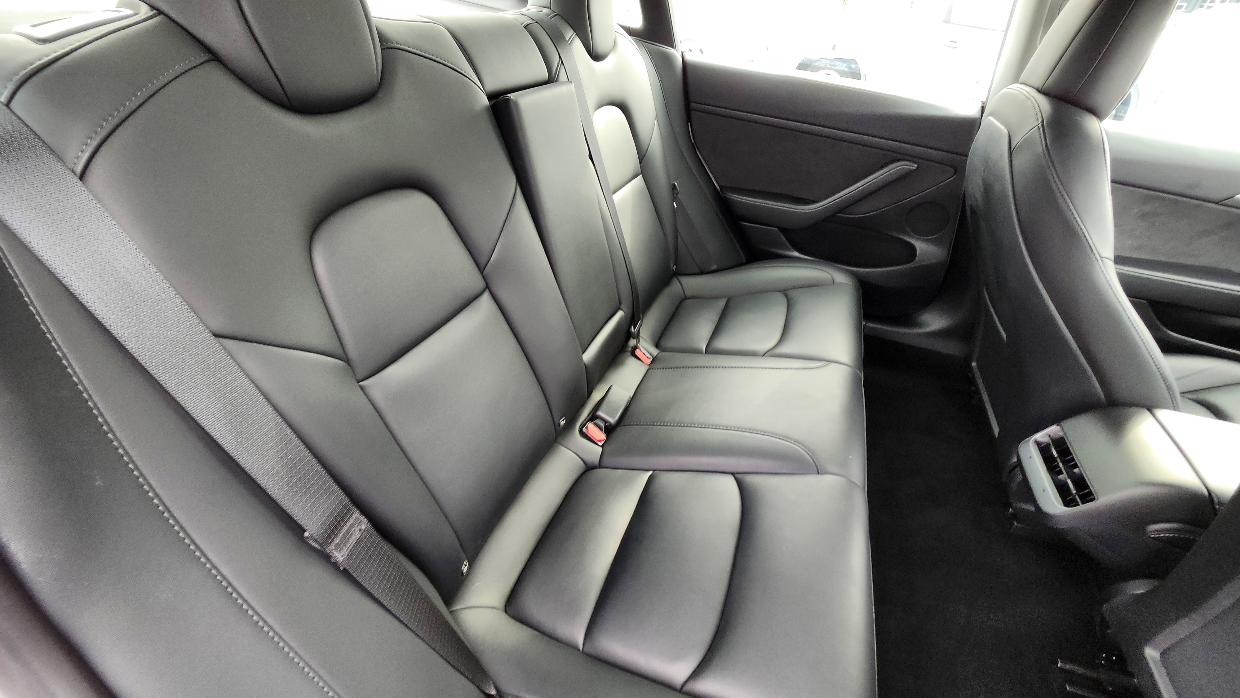 Used 2023 Tesla Model 3 Standard Range image 20