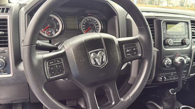 Used 2018 RAM 3500 Tradesman w/ Chrome Appearance Group RWD image 19