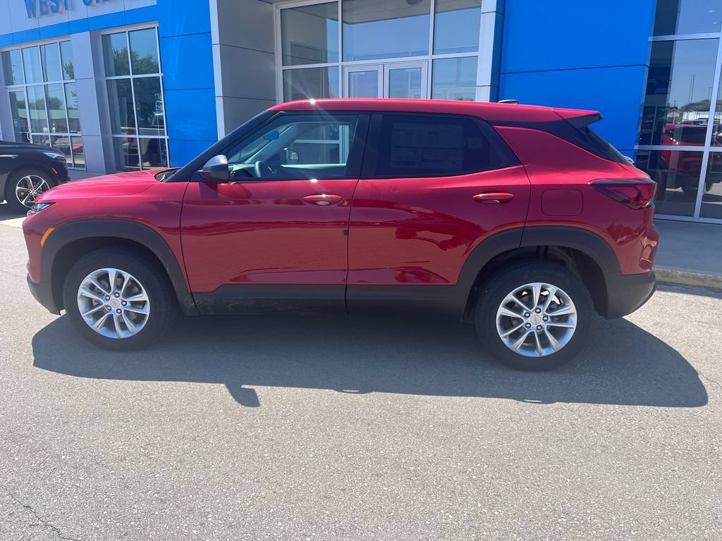 New 2026 Chevrolet TrailBlazer LS w/ LS Convenience Package AWD/4WD image 8