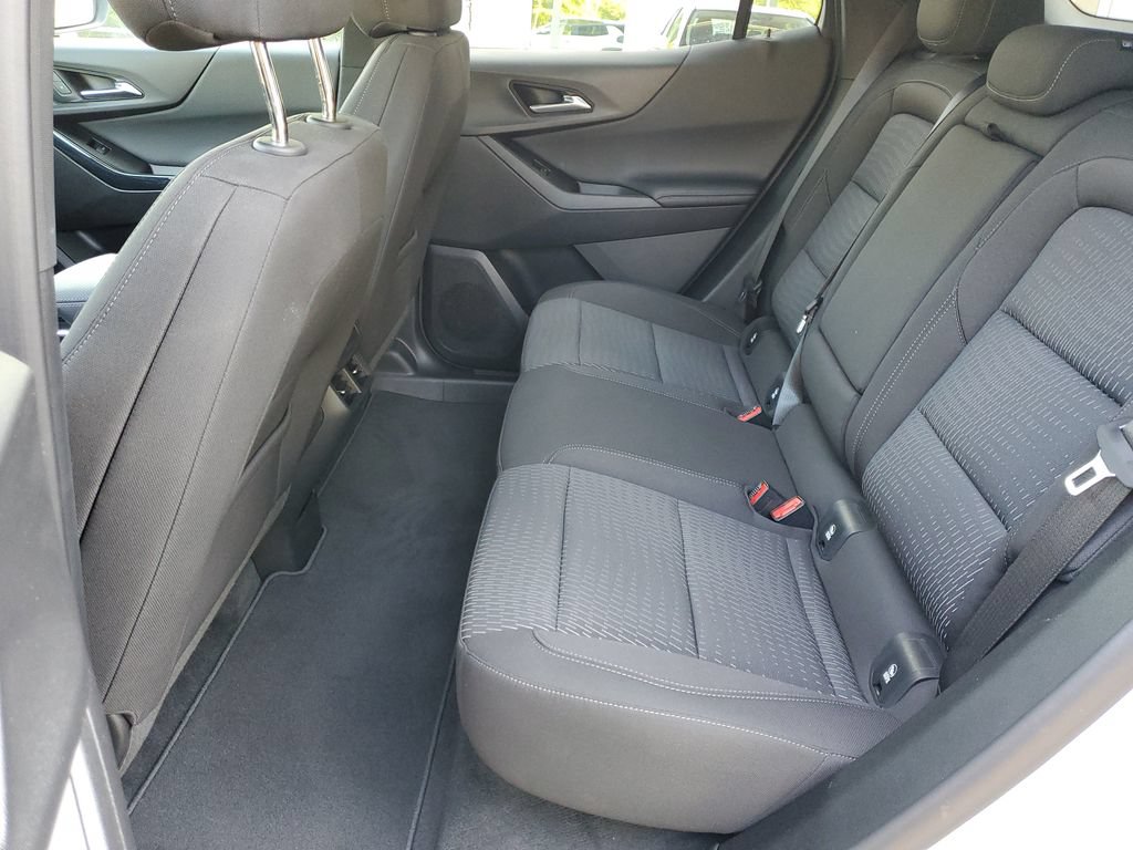 Used 2026 Chevrolet Equinox LT FWD image 11