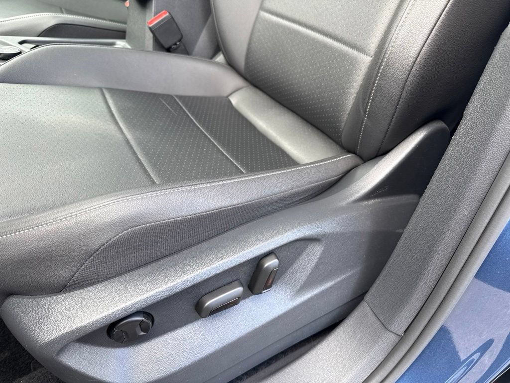 Used 2020 Volkswagen Tiguan SE AWD/4WD image 13