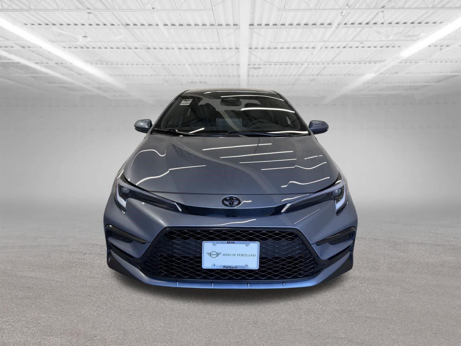 Used 2025 Toyota Corolla XSE FWD image 8
