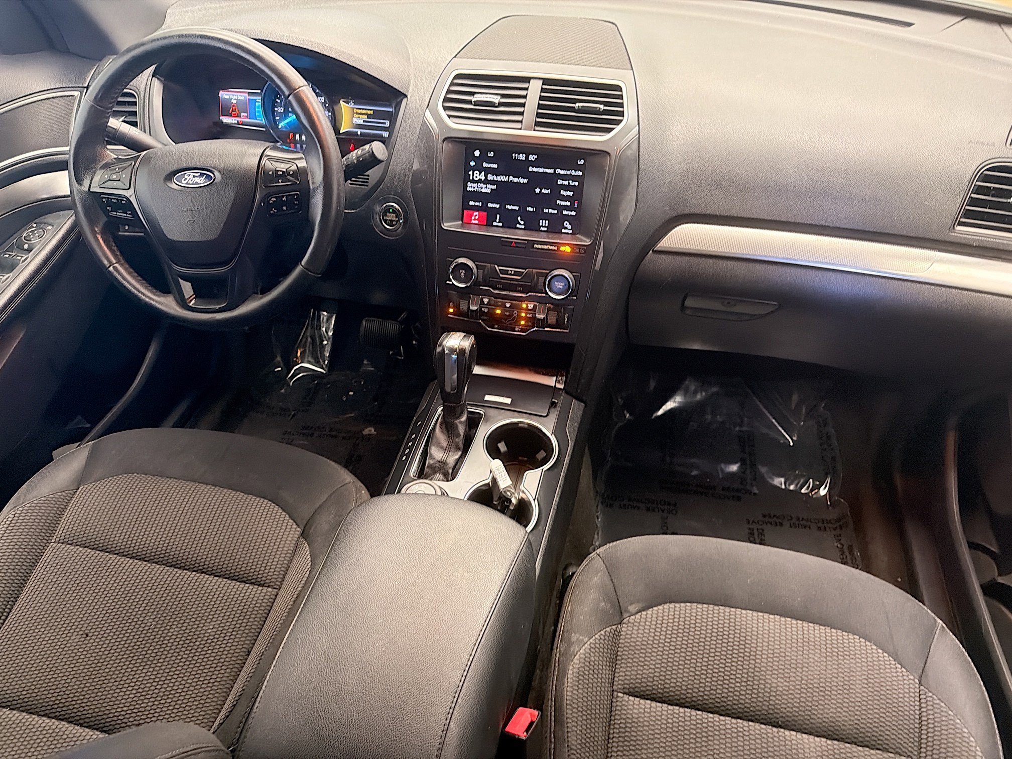 Used 2018 Ford Explorer XLT w/ Equipment Group 201A image 12