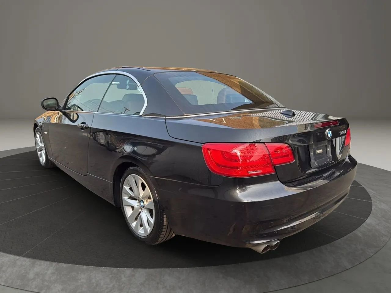 Used 2013 BMW 328i Convertible image 7
