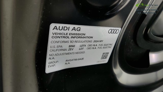Used 2024 Audi Q8 e-tron Premium Plus w/ Premium Plus Package AWD/4WD image 90