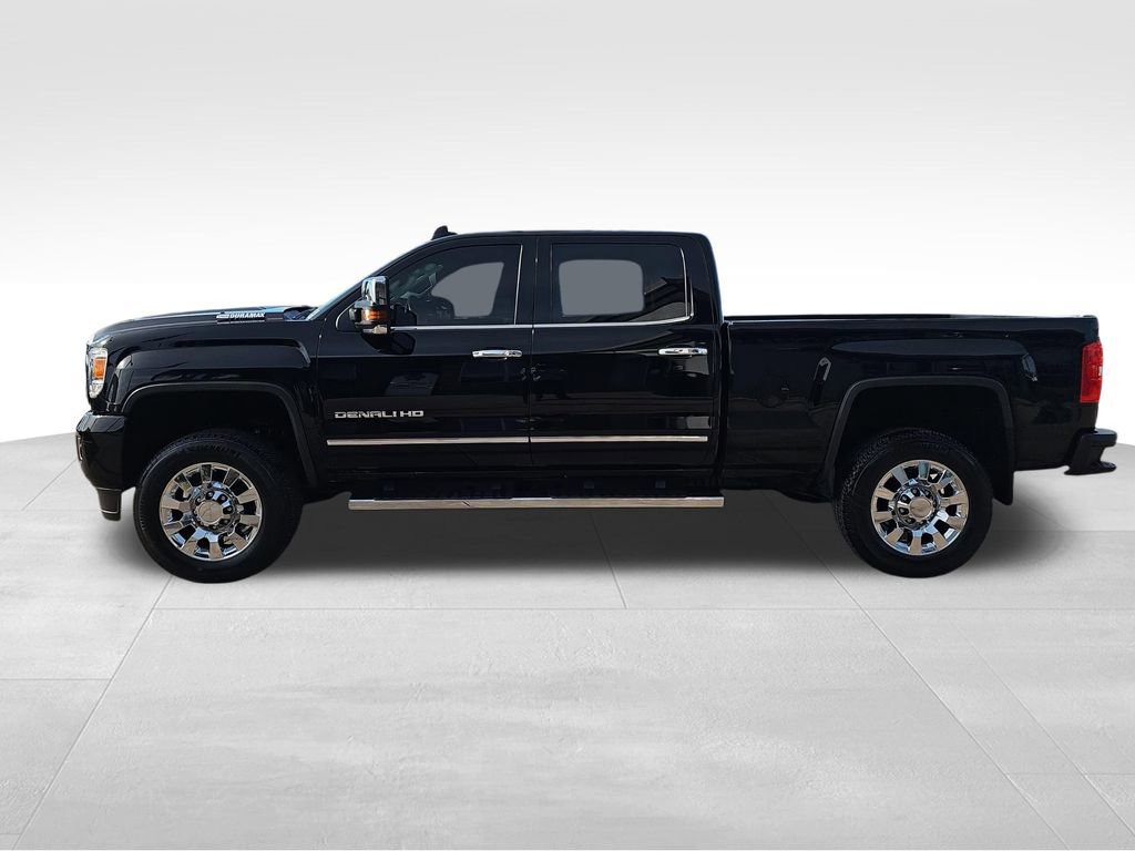 Used 2018 GMC Sierra 2500 Denali w/ Duramax Plus Package image 6
