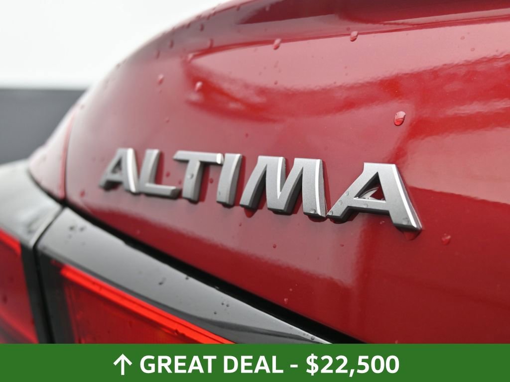 Used 2024 Nissan Altima 2.5 SR w/ SR Premium Package image 18