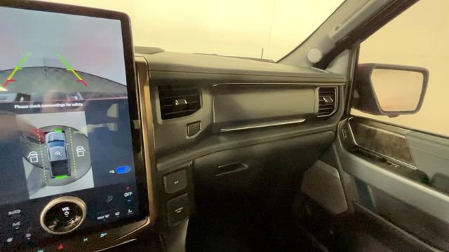 Used 2023 Ford F150 Lightning Lariat AWD/4WD image 36