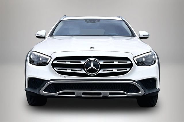 Used 2022 Mercedes-Benz E 450 4MATIC All-Terrain Wagon image 3