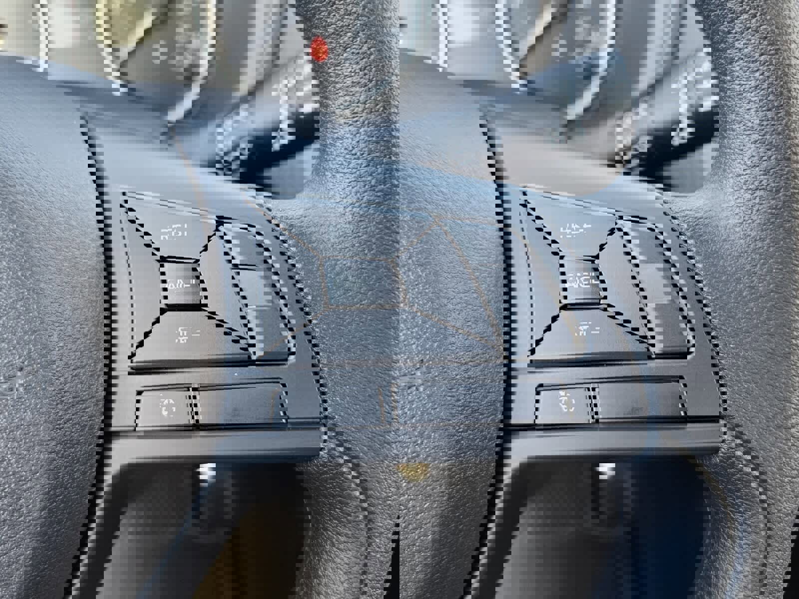 New 2025 Nissan Kicks Play S image 13