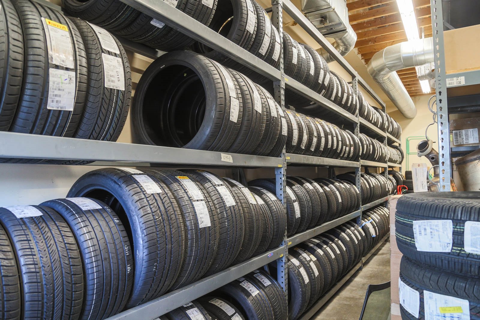 Used 2024 RAM 2500 Laramie w/ Safety Group image 29