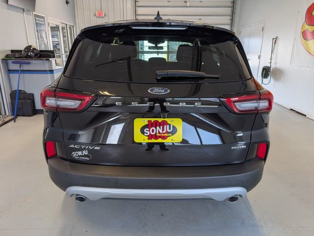 Certified 2024 Ford Escape Active AWD/4WD image 4