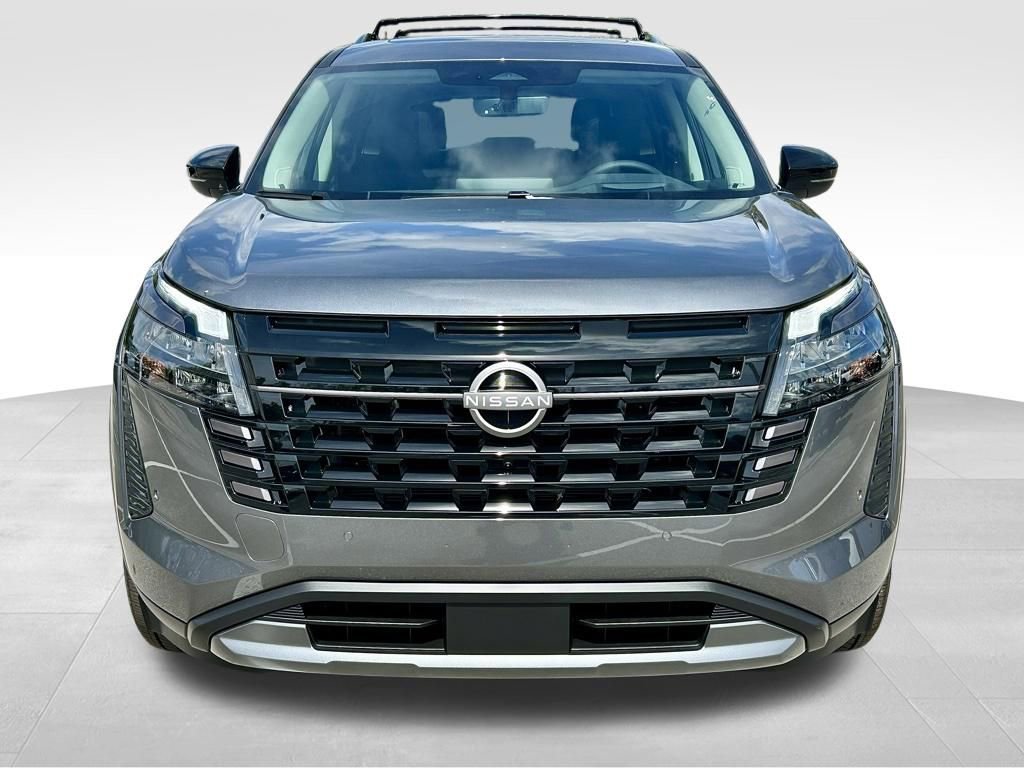 New 2026 Nissan Pathfinder Platinum w/ Cargo Package image 2