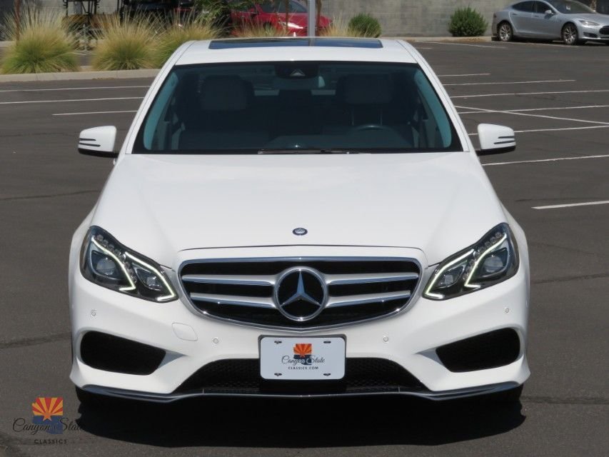 Used 2014 Mercedes-Benz E 550 4MATIC Sedan image 28