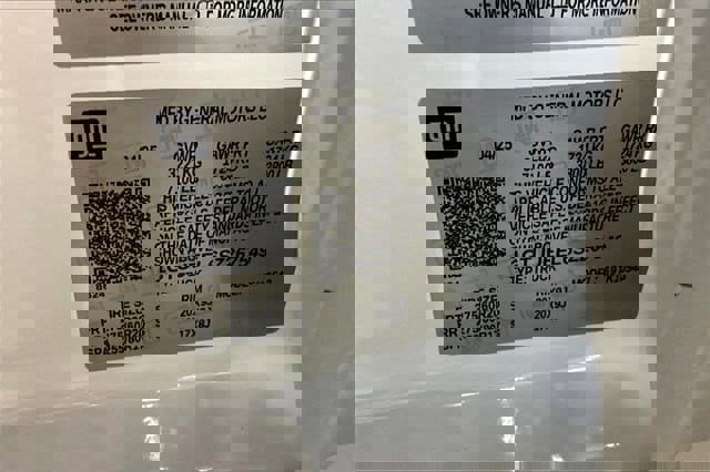 New 2025 GMC Sierra 1500 AT4 w/ AT4 Premium Package image 15