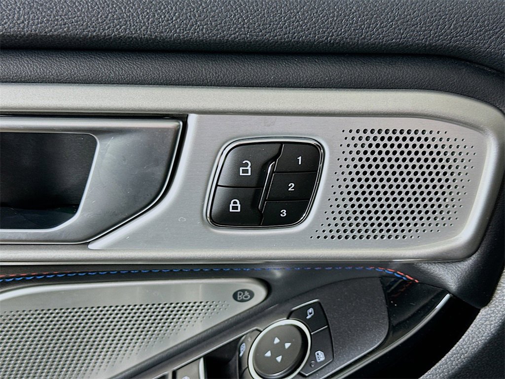 Used 2023 Ford Explorer ST w/ Equipment Group 401A image 22