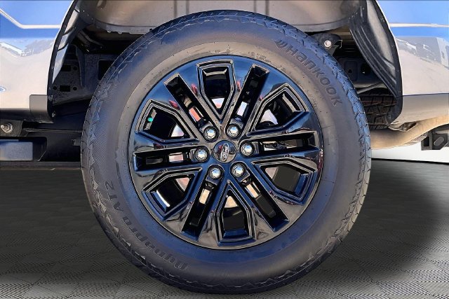 Used 2024 Ford F150 Lariat w/ Bed Utility Package AWD/4WD image 8