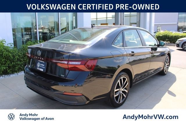 Used 2025 Volkswagen Jetta SE FWD image 7