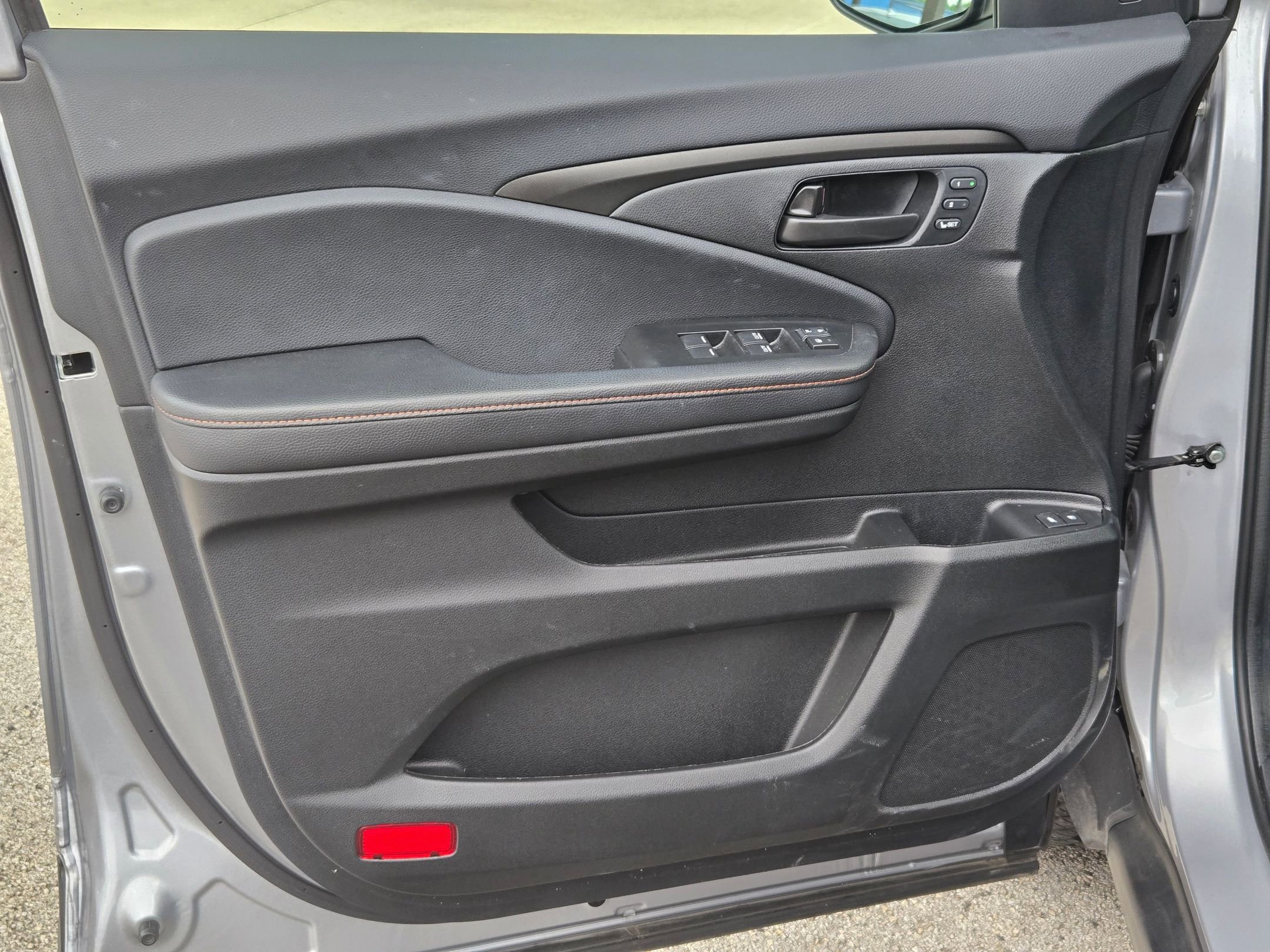 Certified 2024 Honda Passport TrailSport image 9