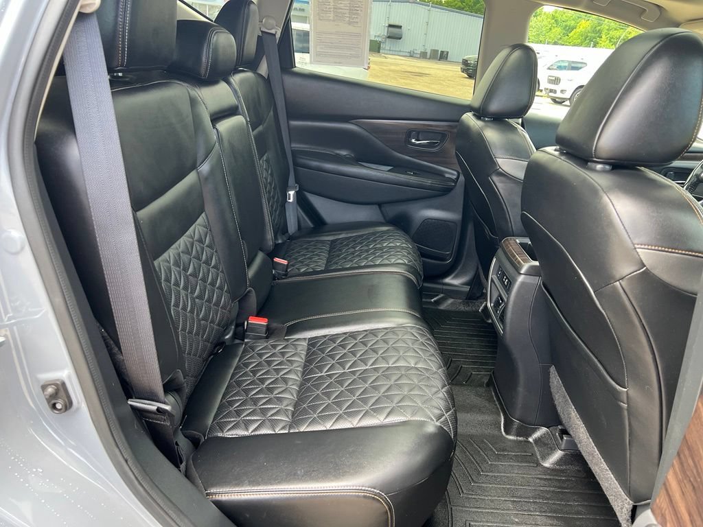 Used 2023 Nissan Murano Platinum w/ Cargo Package AWD/4WD image 16