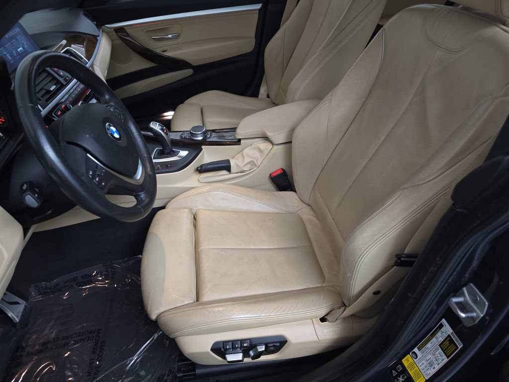 Used 2017 BMW 330i Gran Turismo xDrive AWD/4WD image 18