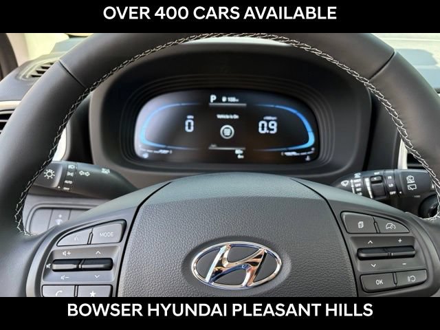 New 2026 Hyundai Venue SEL FWD image 10