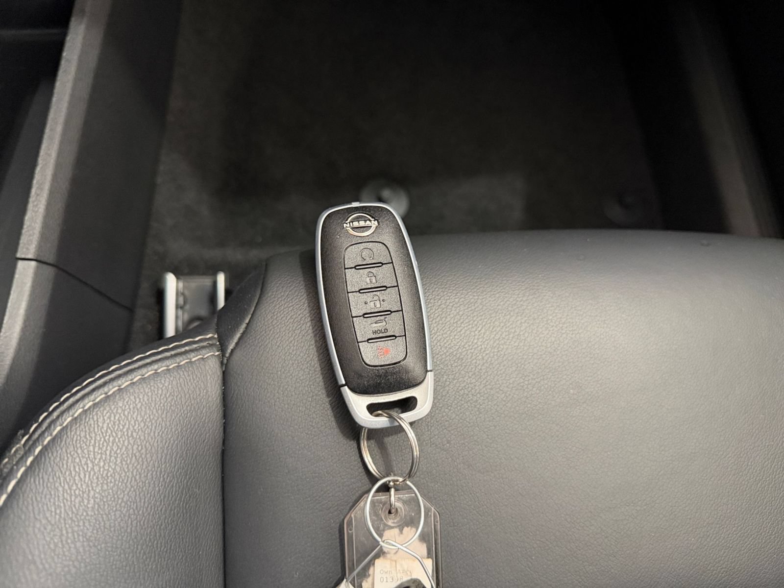 Used 2026 Nissan Rogue SL FWD image 18