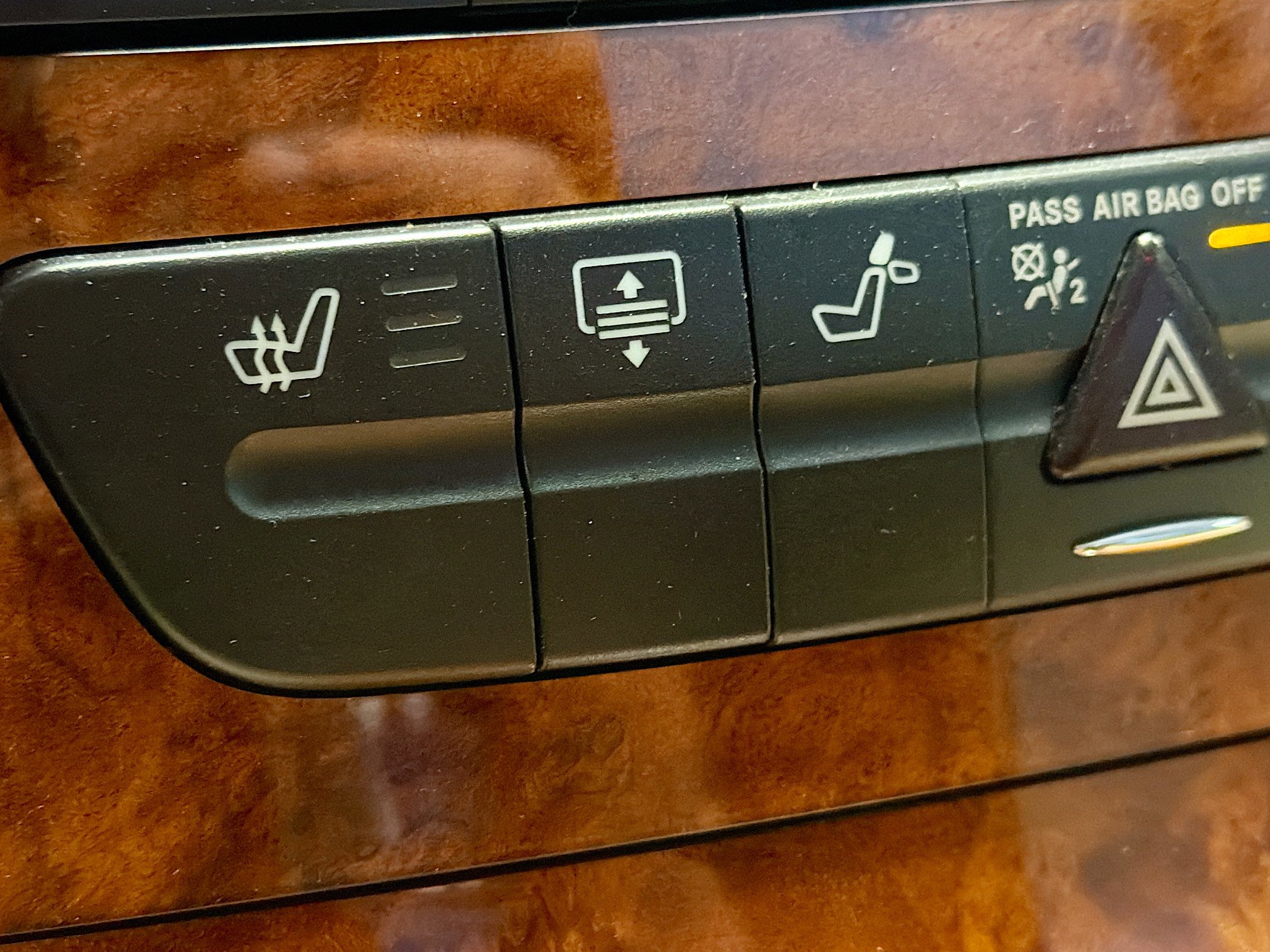 Used 2006 Mercedes-Benz E 350 4MATIC Sedan image 24