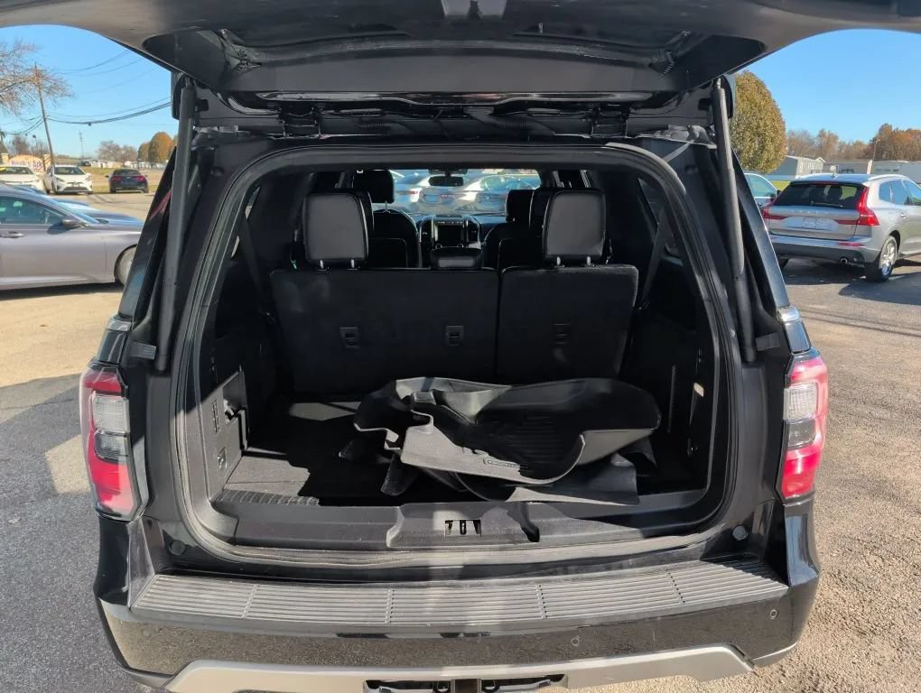Used 2019 Ford Expedition Max Limited AWD/4WD image 20