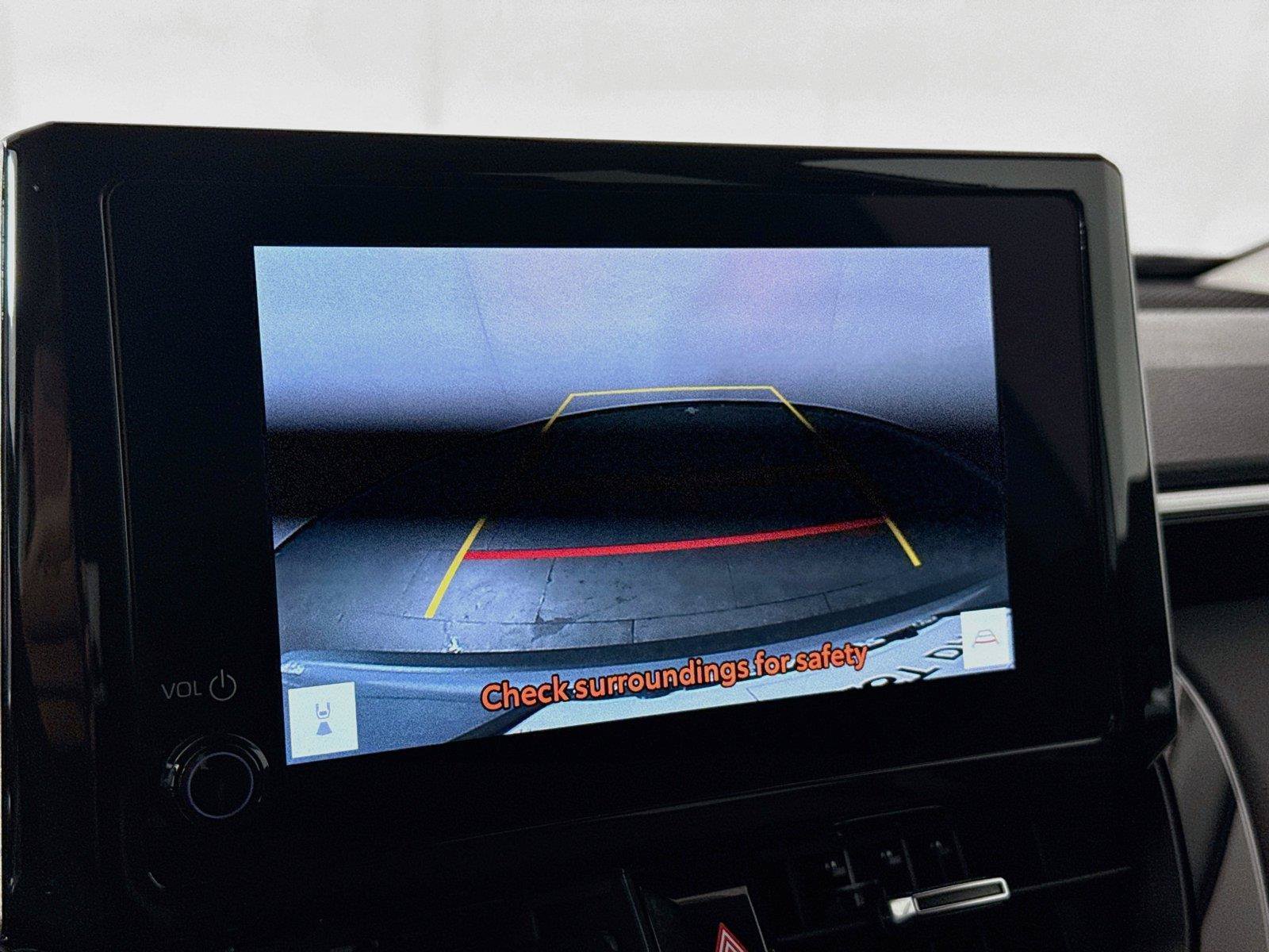 Certified 2025 Toyota Corolla Cross XLE FWD image 23