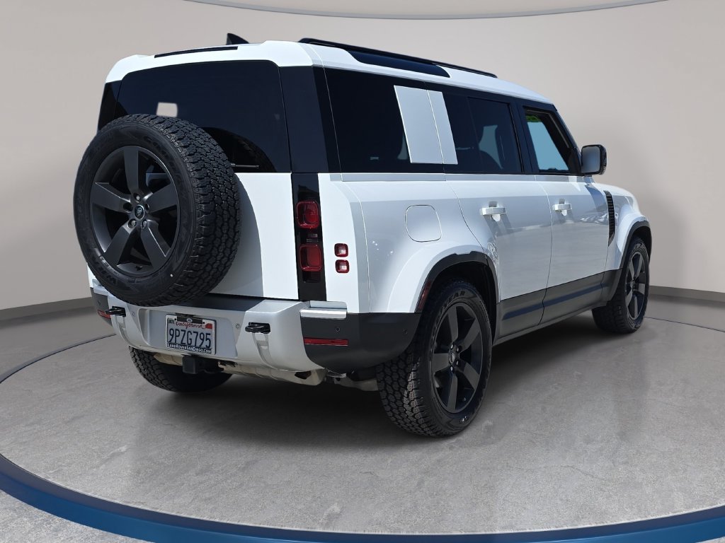 Certified 2025 Land Rover Defender 110 S AWD/4WD image 5