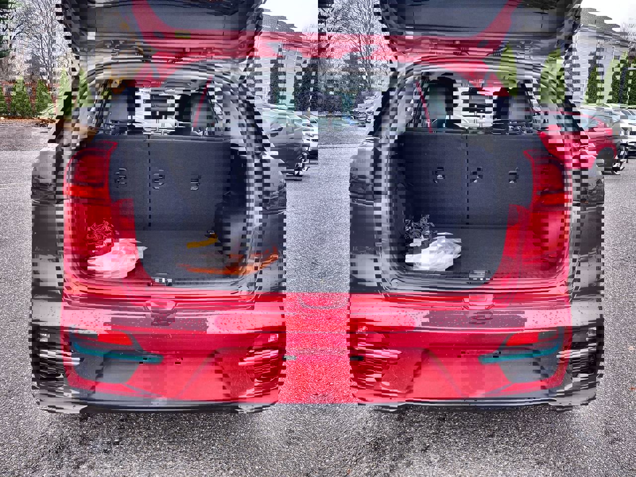 Used 2022 Kia Niro EX w/ Cold Weather Package image 11