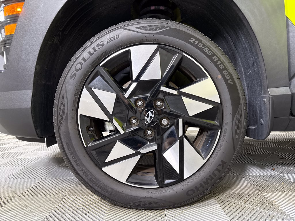 Used 2025 Hyundai Kona SEL AWD/4WD image 22