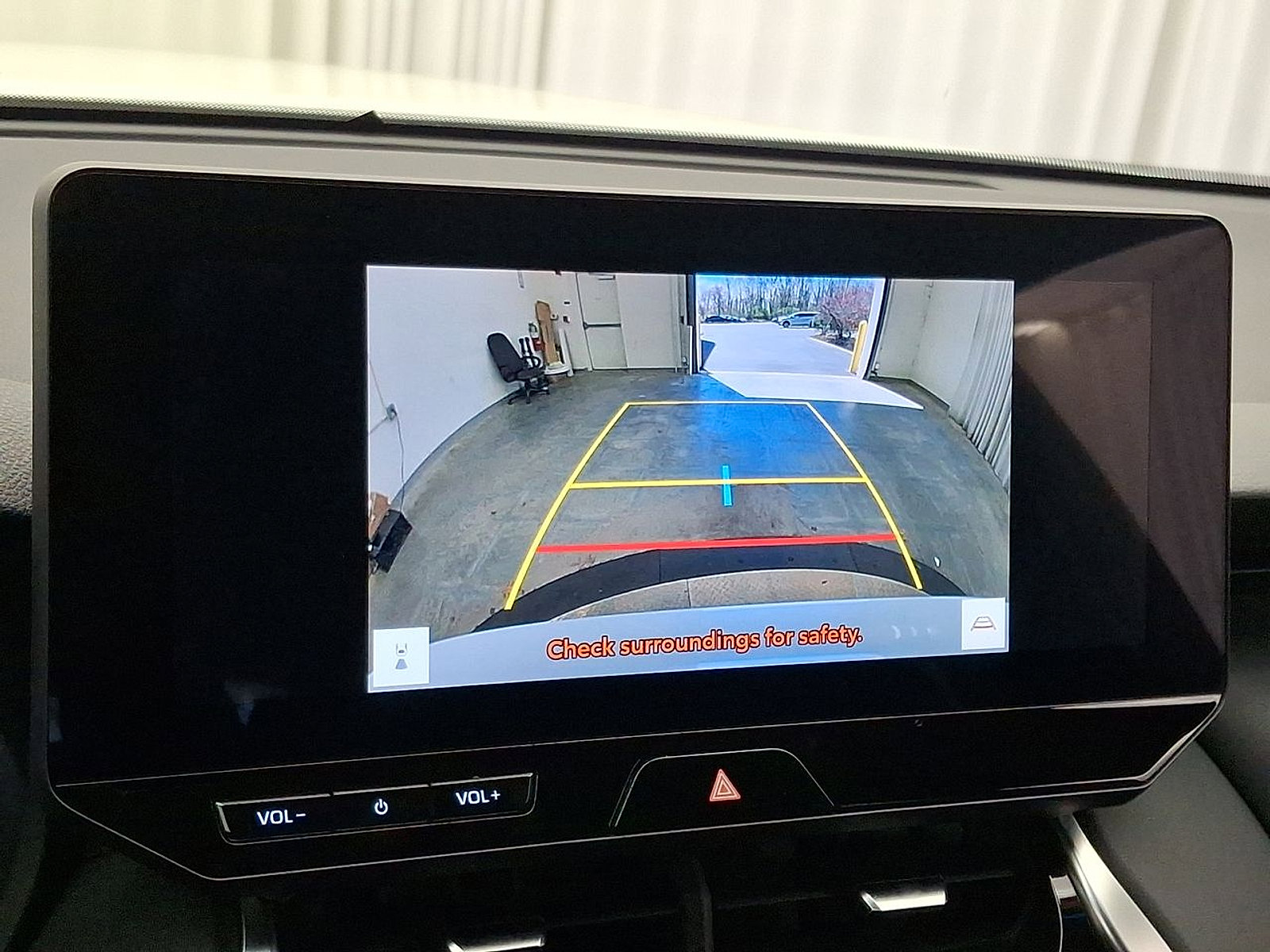 Certified 2023 Toyota Venza XLE image 15