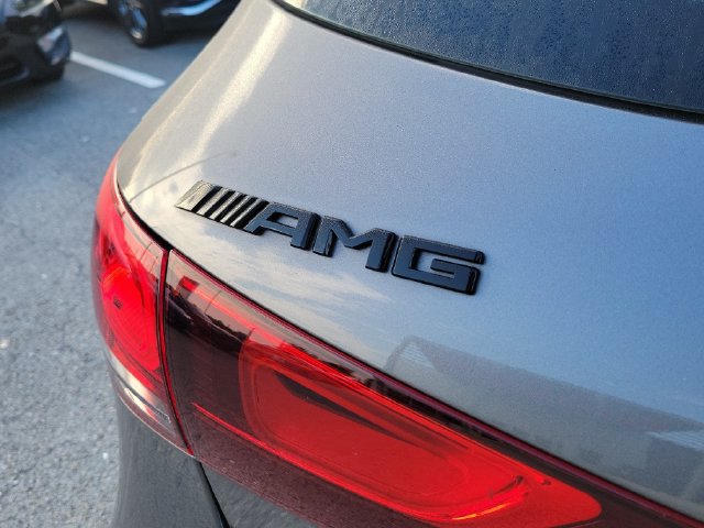 Used 2022 Mercedes-Benz GLA 35 AMG 4MATIC image 8