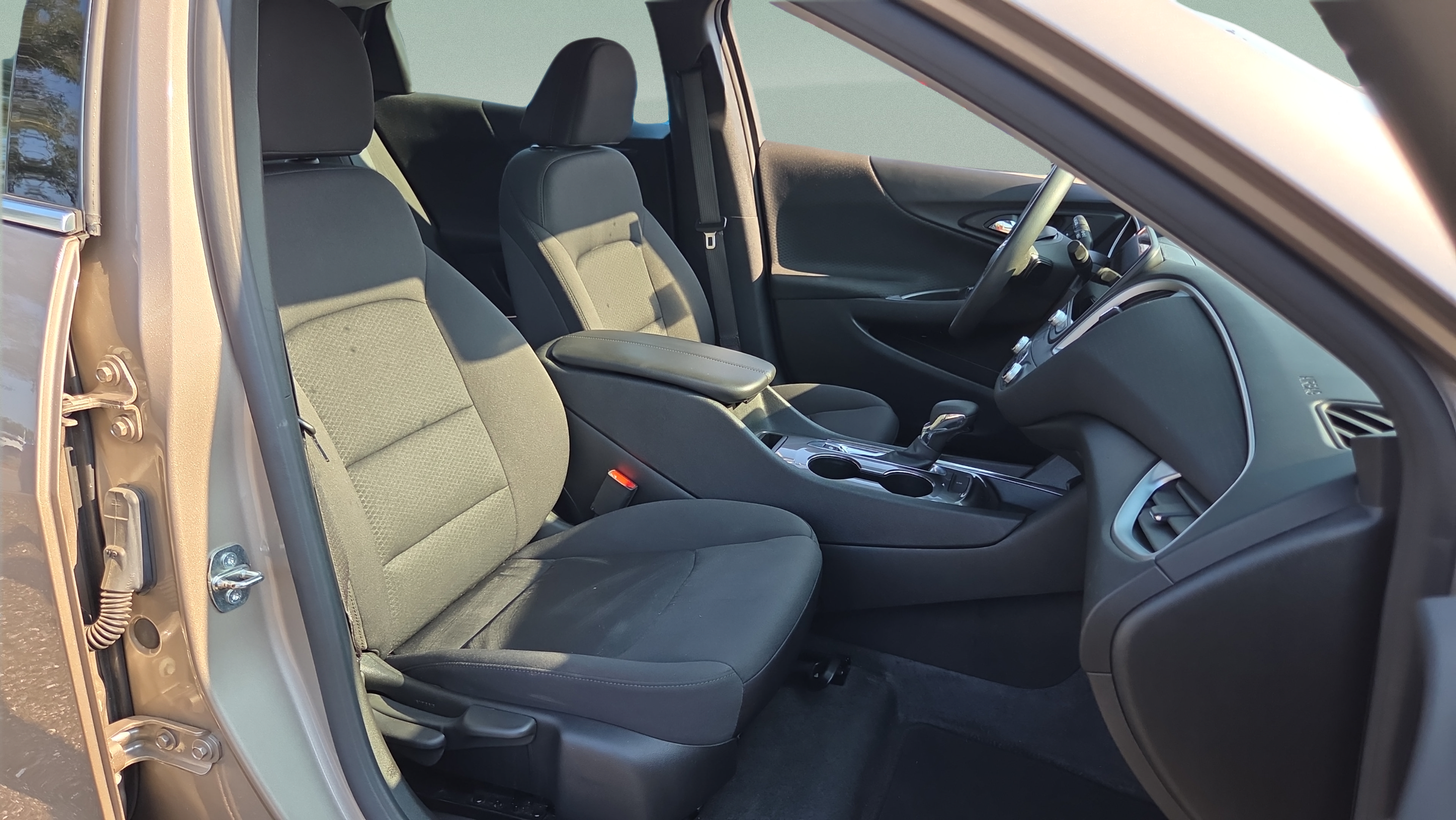 Certified 2023 Chevrolet Malibu LT FWD image 15