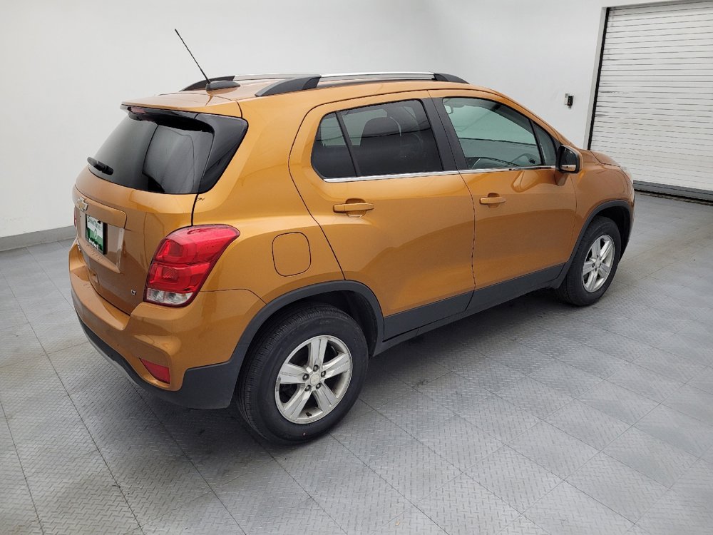 Used 2017 Chevrolet Trax LT image 10