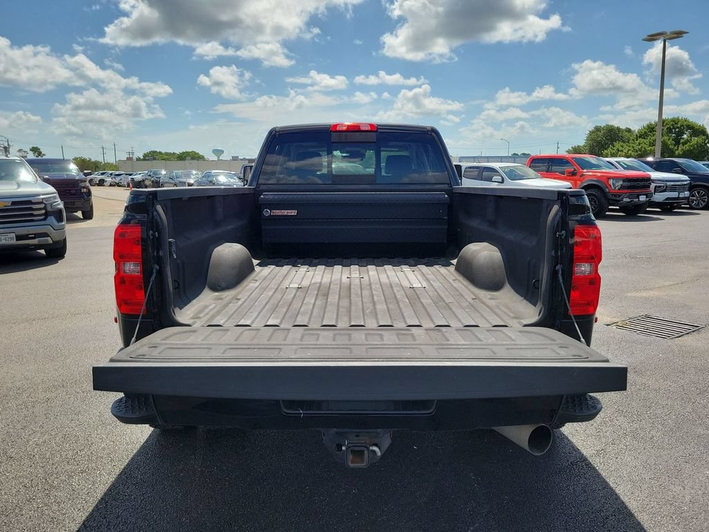 Used 2019 GMC Sierra 3500 Denali w/ Duramax Plus Package AWD/4WD image 25