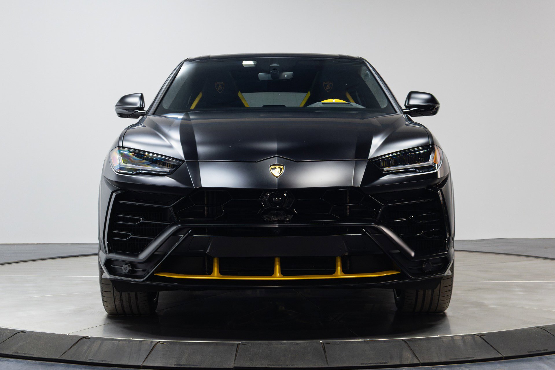 Used 2022 Lamborghini Urus image 49